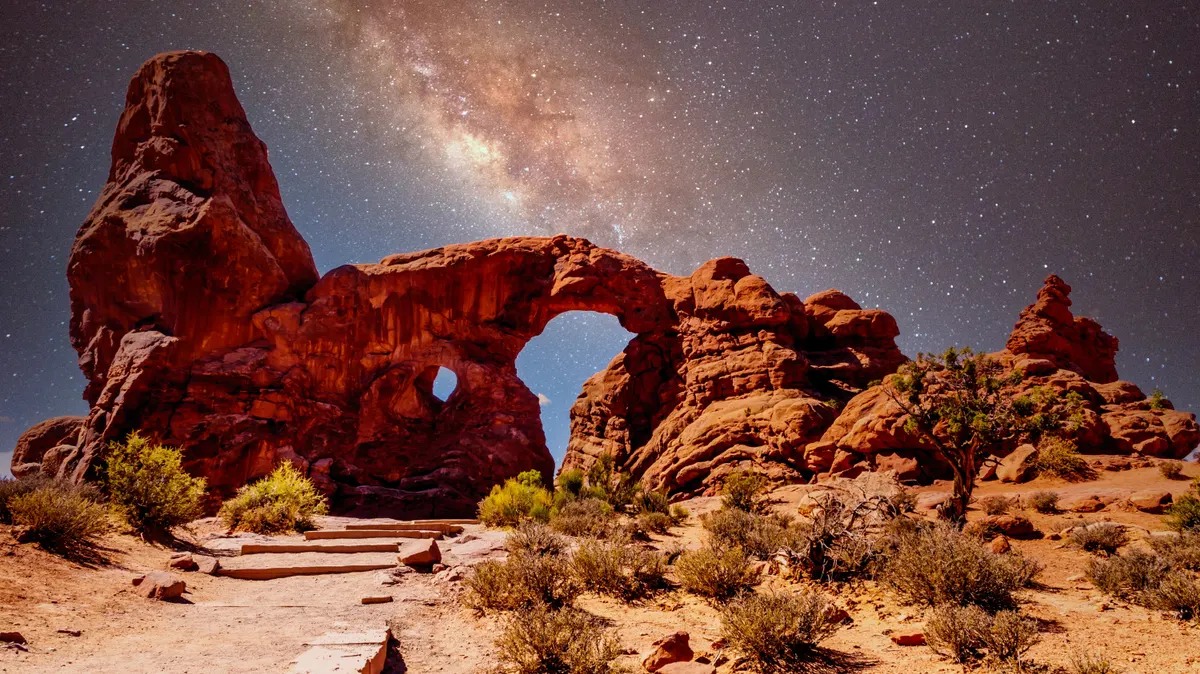 The Milky Way above Arches National Park